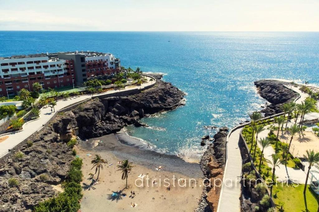 Skyline View Apartment - Free Private Parking Including & Guest Bonus Costa Adeje  Exterior photo